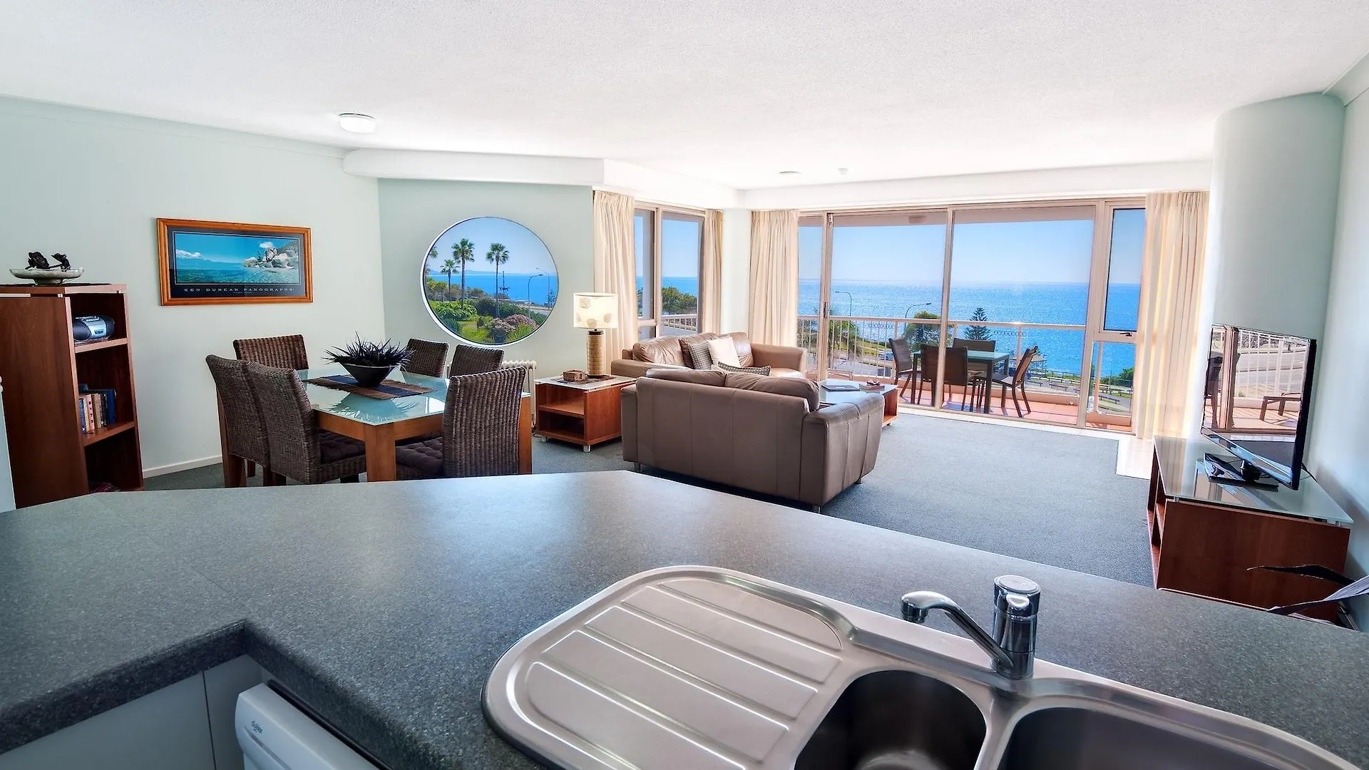 Osprey Apartments Mooloolaba 4*,